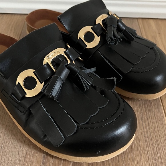 See by Chloé Black Lyvi Mules. Calfskin Leather See by Chloe Slip On Sandals. - Picture 5 of 16